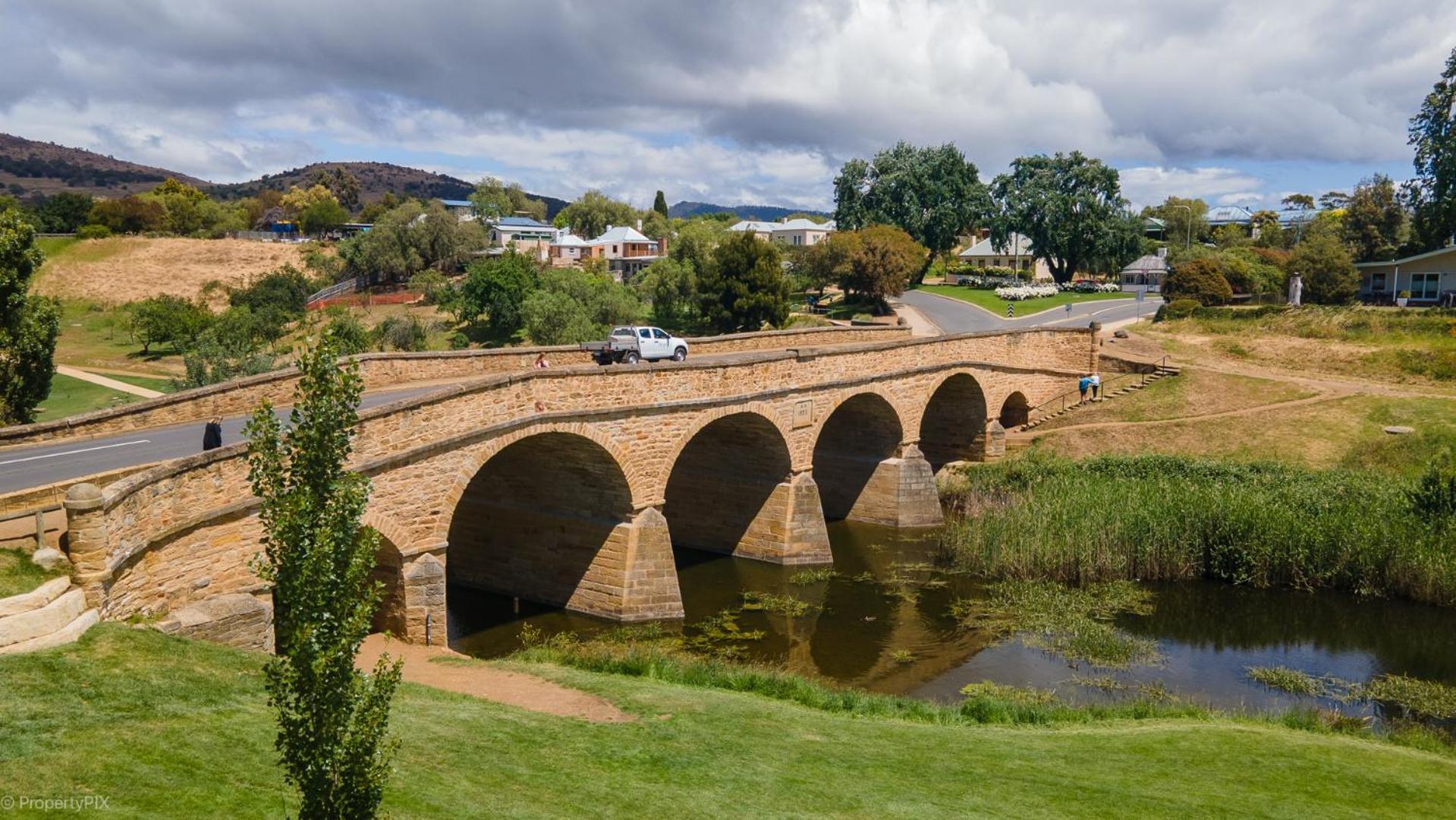 Bridge Cottages Sargeants & Armoury Cottages 1823 - History & Charm Richmond Exteriör bild