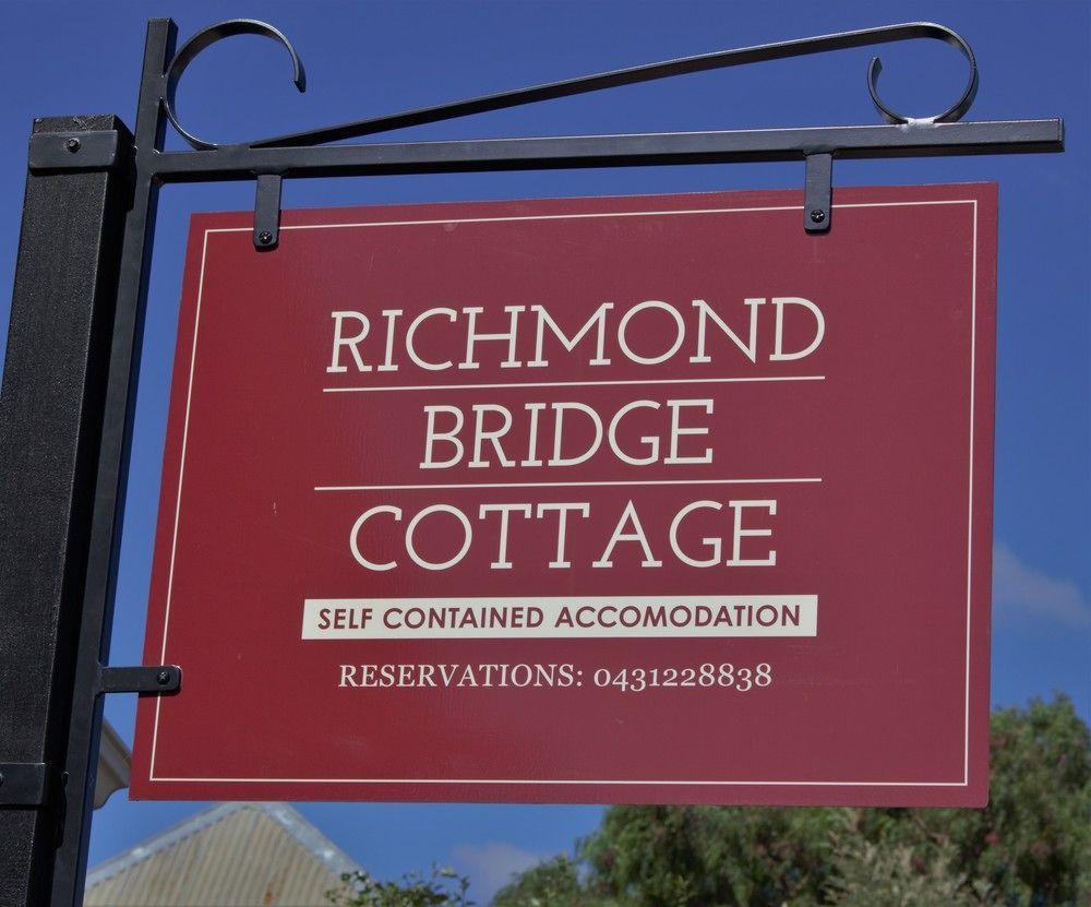 Bridge Cottages Sargeants & Armoury Cottages 1823 - History & Charm Richmond Exteriör bild